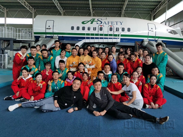 东航云南乘务员RT201958培训班合影14.jpg